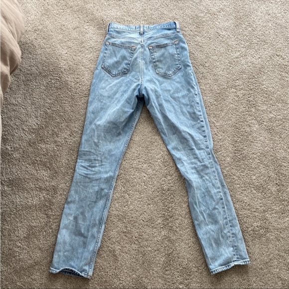 Abercrombie Curve Love High Rise 90’s Straight Jeans - Picture 4 of 4